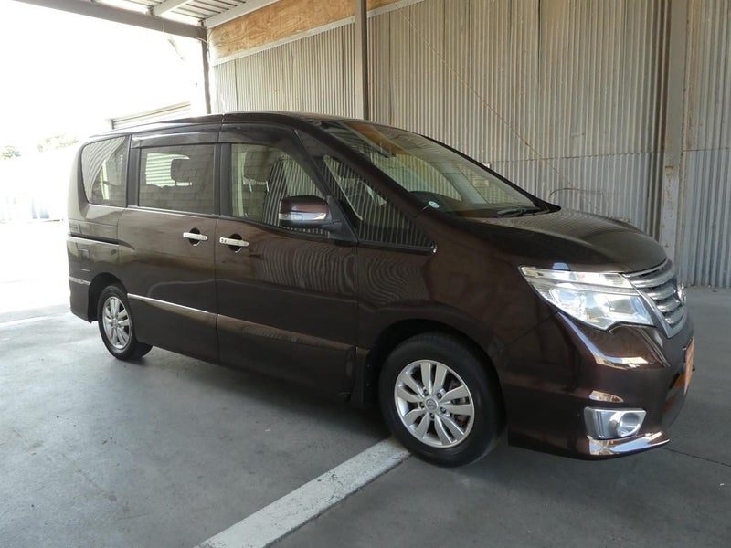 2015 Nissan Serena HIGHWAY STAR, photo 2