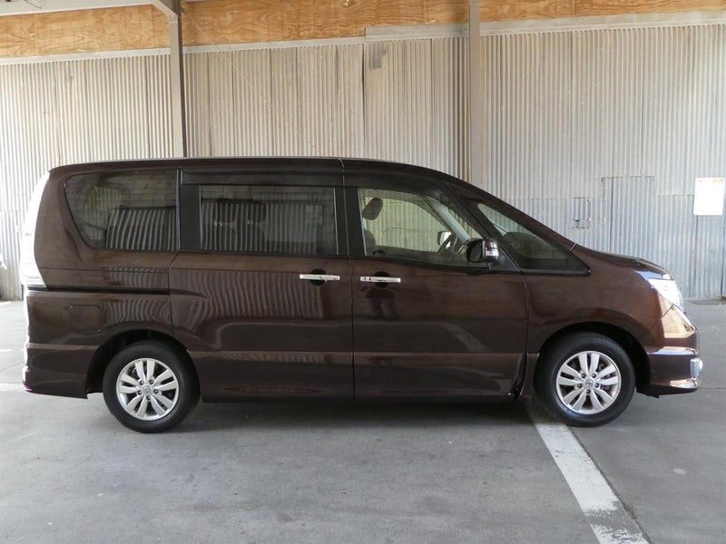 2015 Nissan Serena HIGHWAY STAR, photo 3