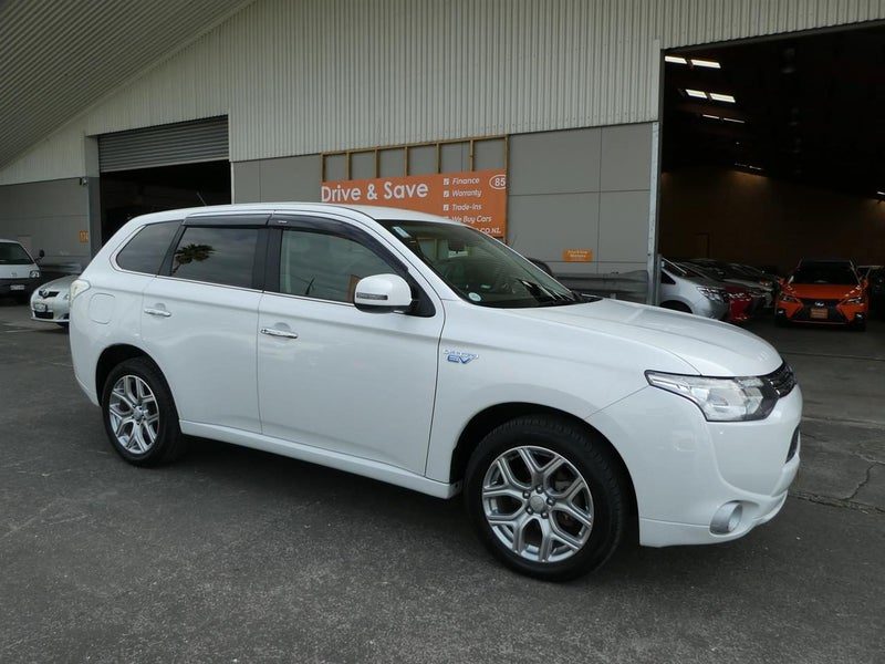 2013 Mitsubishi Outlander 2.0 G, photo 2