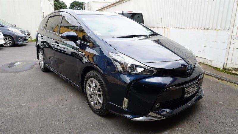 2018 Toyota Prius ALPHA
