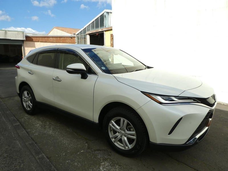 2020 Toyota Harrier HYBRID!HALF LEATHER!, photo 2