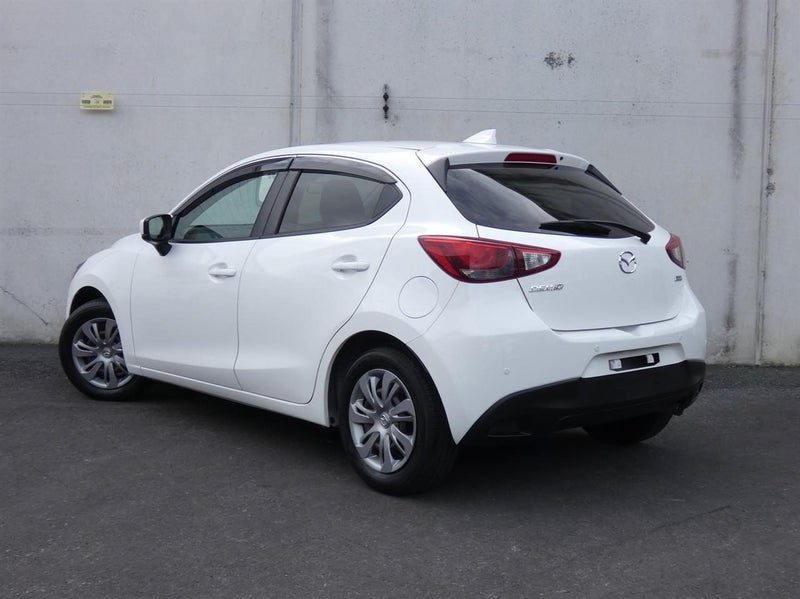 2018 Mazda Demio, photo 3