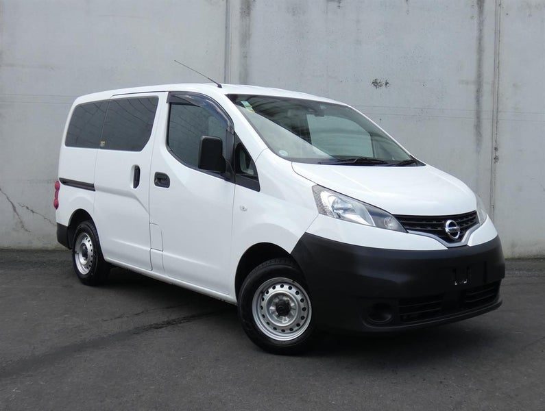 2021 Nissan NV200, main photo