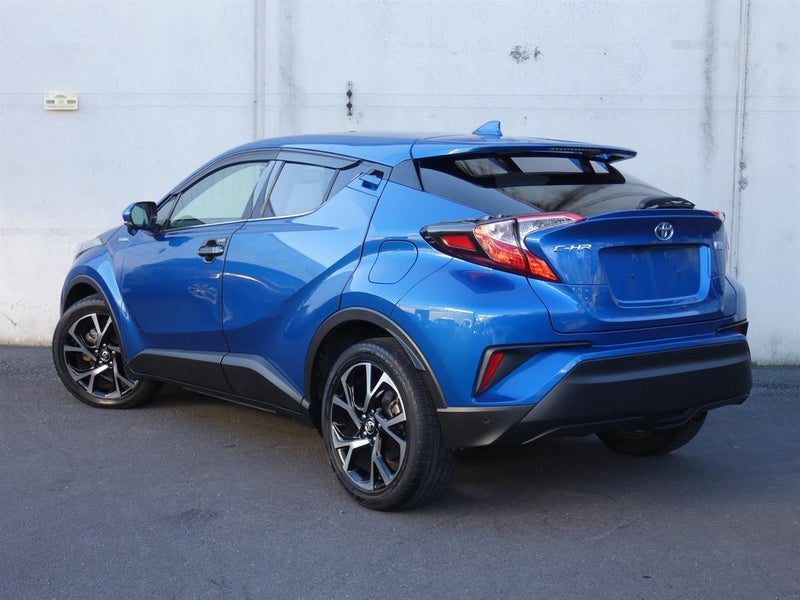 2017 Toyota C-HR G, photo 3
