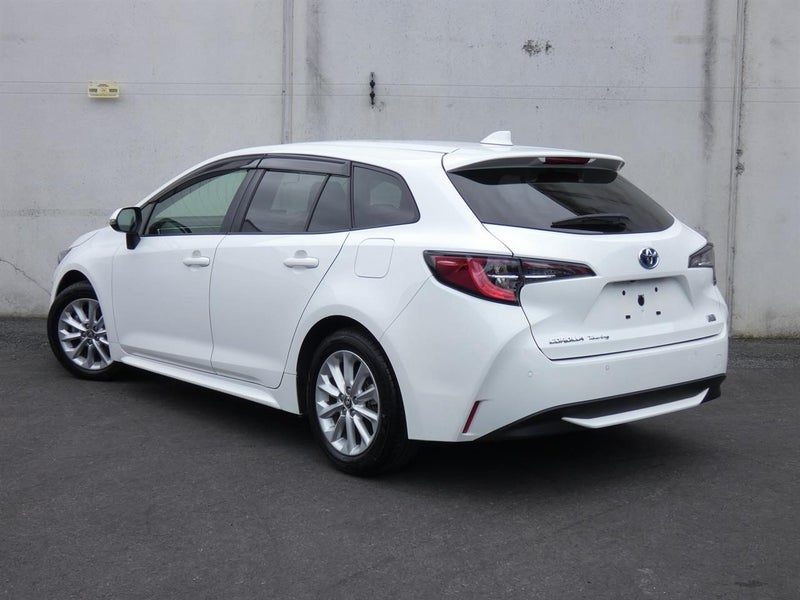 2021 Toyota Corolla Touring, photo 3