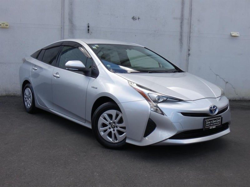 2017 Toyota Prius S, main photo