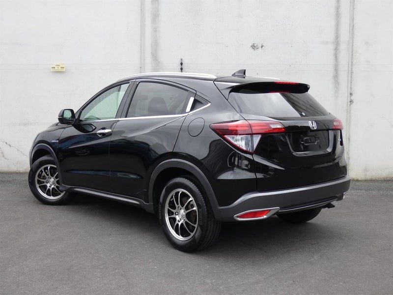 2016 Honda Vezel X, photo 3