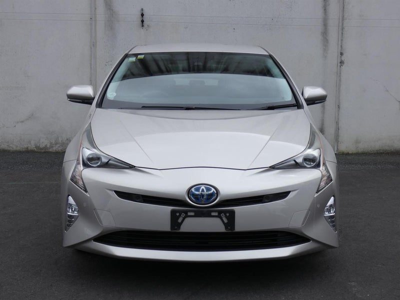 2017 Toyota Prius A, photo 2