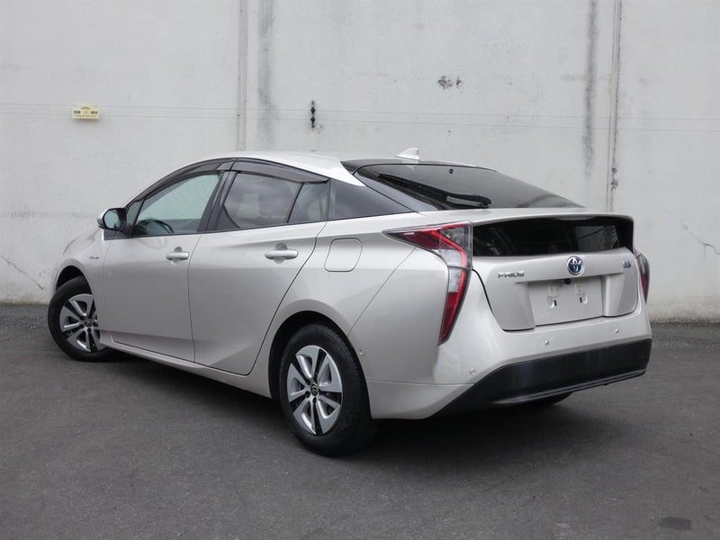 2017 Toyota Prius A, photo 3