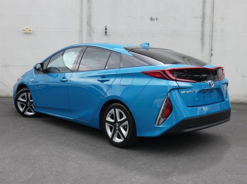 2017 Toyota Prius A, photo 3