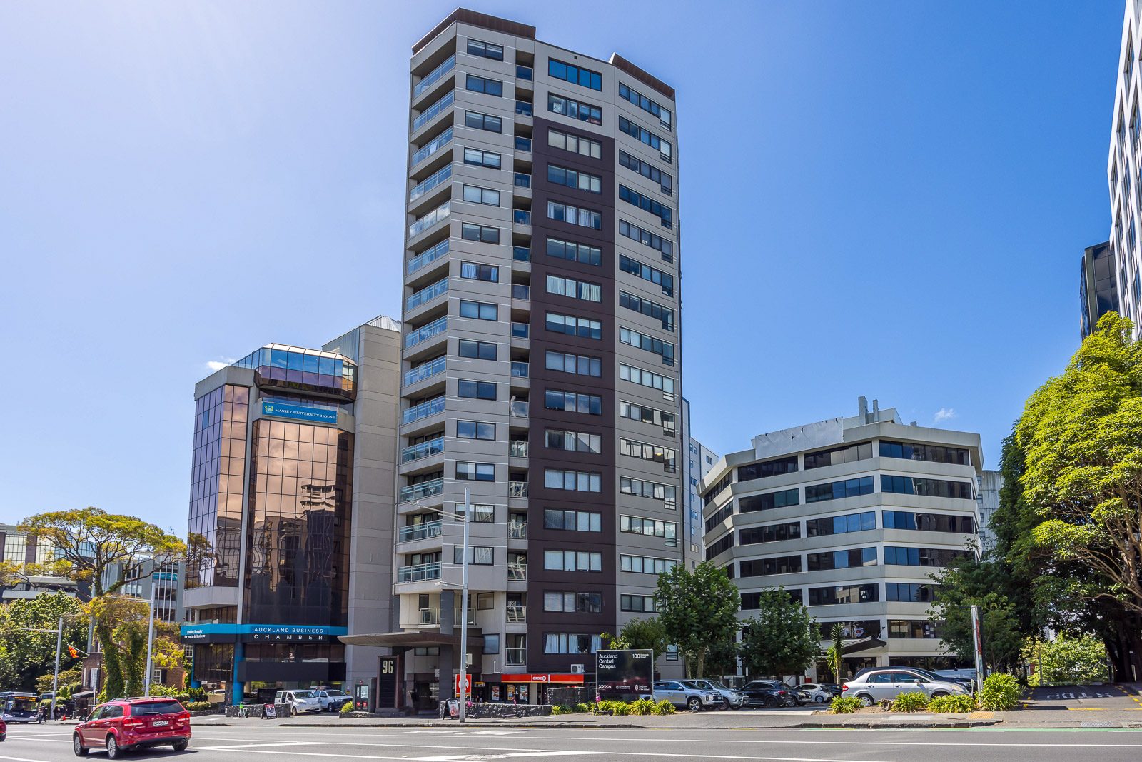 708/96 Symonds Street, Grafton
