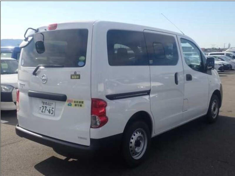 2020 Nissan NV200, photo 2