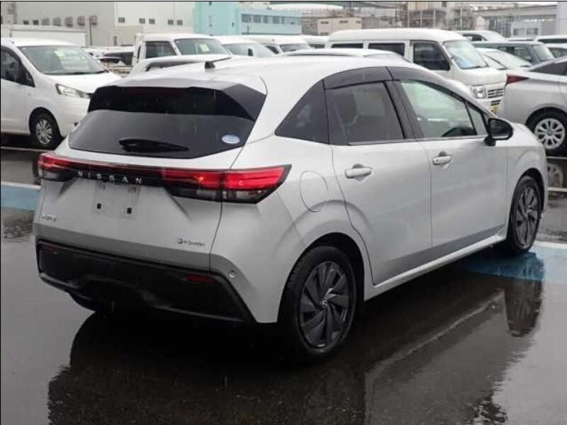 2021 Nissan Note E- Power, photo 2