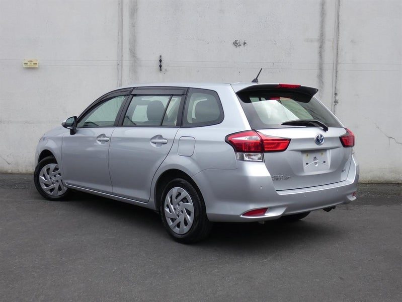 2021 Toyota Corolla Fielder, photo 3