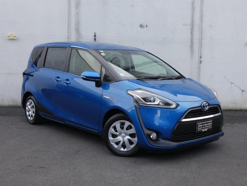2016 Toyota Sienta X