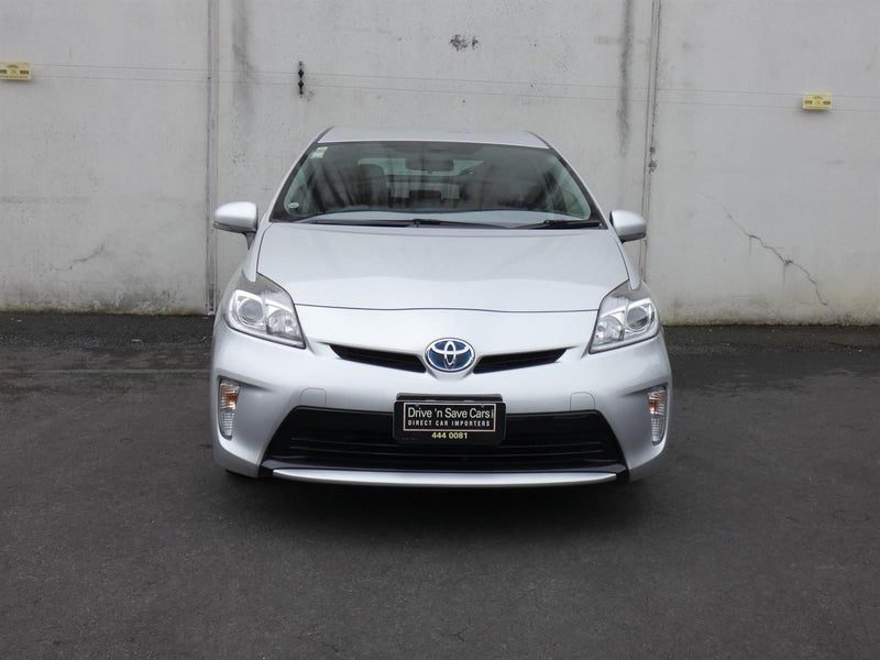 2015 Toyota Prius S, photo 2