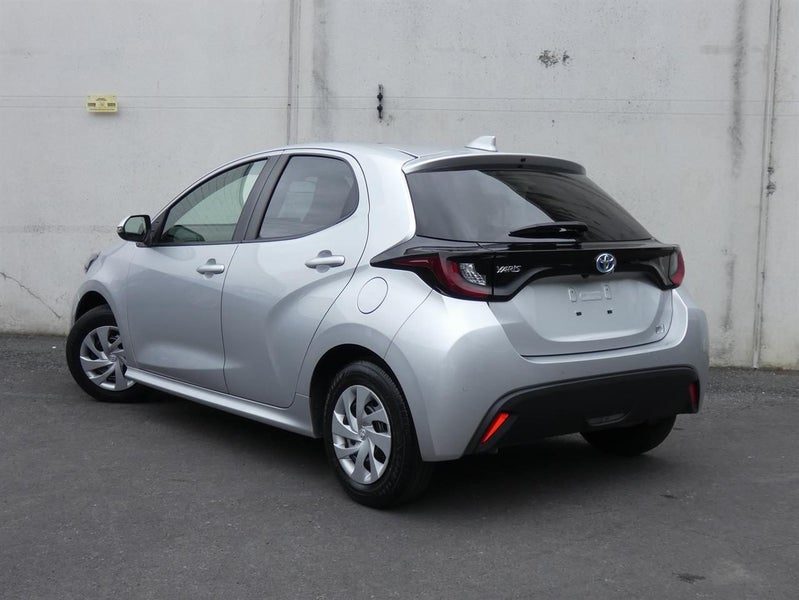 2021 Toyota Yaris Hybrid, photo 3