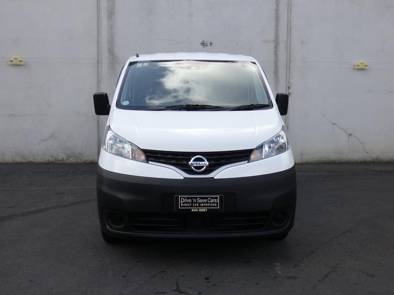 2021 Nissan NV200, photo 2