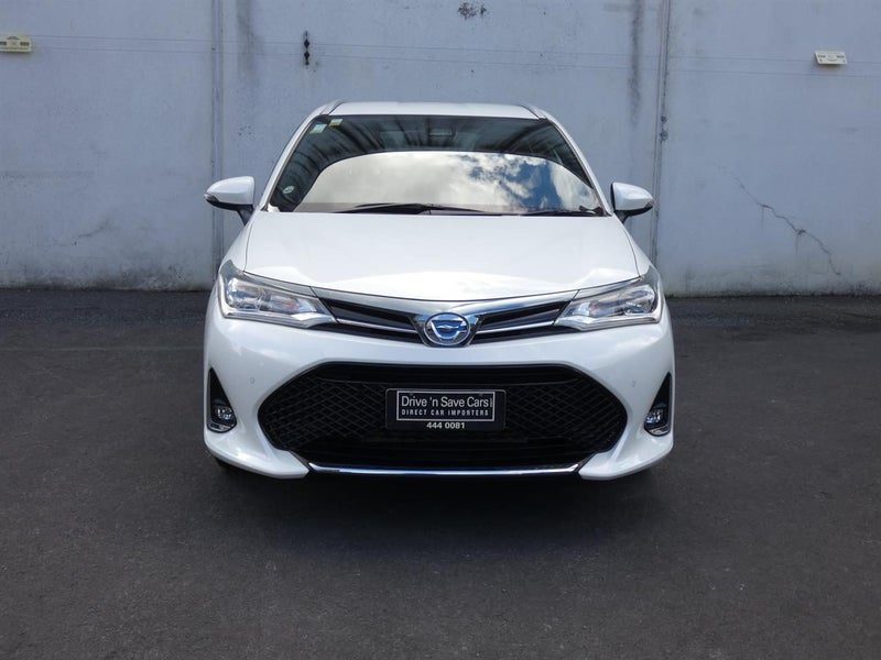 2018 Toyota Corolla Fielder, photo 2