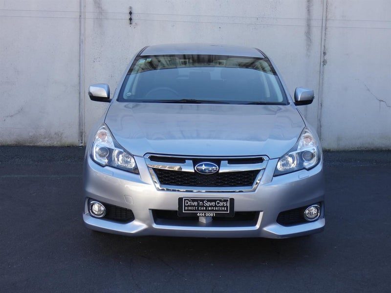 2014 Subaru Legacy Eyesight, photo 2