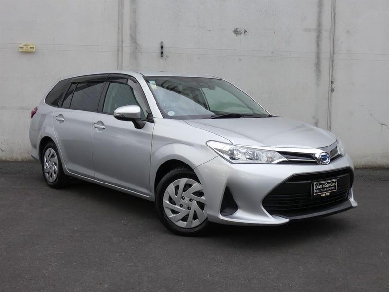 2021 Toyota Corolla Fielder, main photo