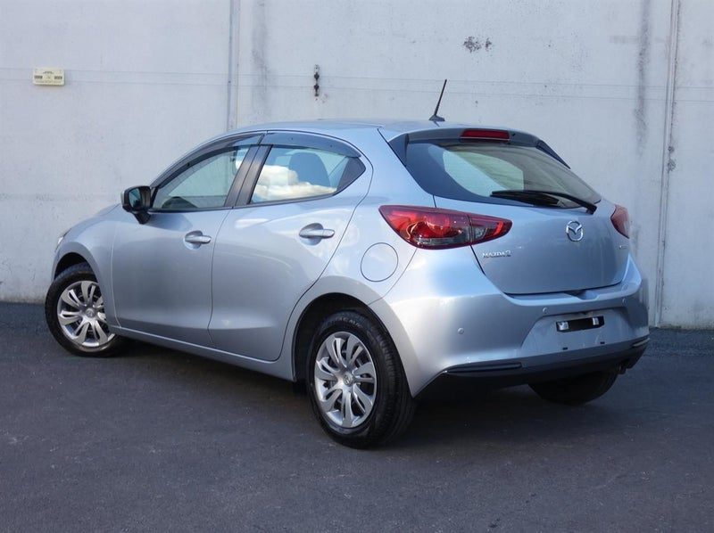 2021 Mazda 2, photo 3