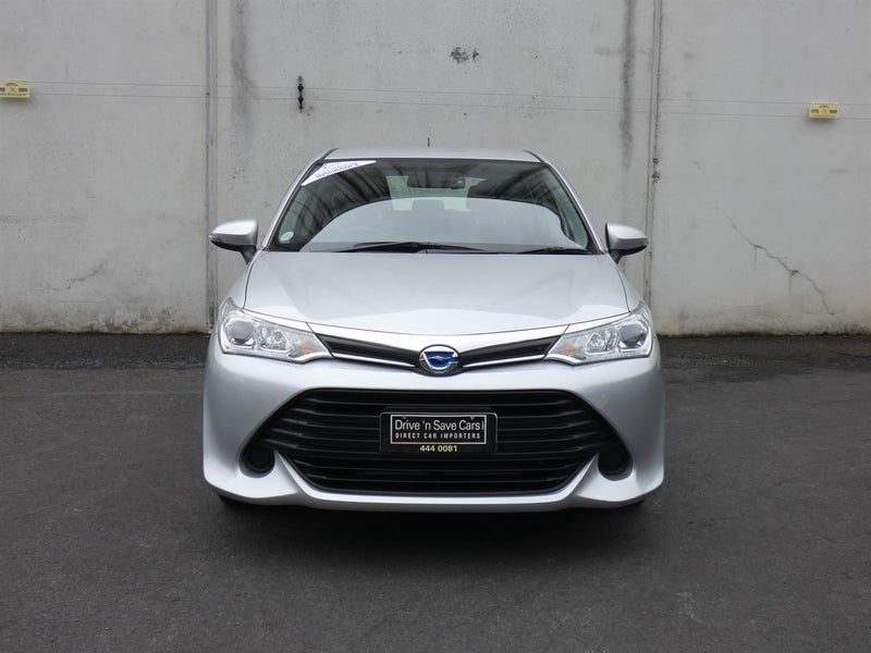 2017 Toyota Corolla Fielder, photo 2