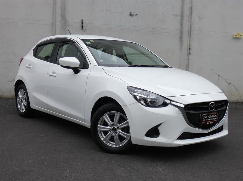 2016 Mazda Demio