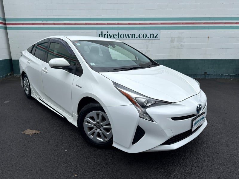 2016 Toyota Prius Hybrid S