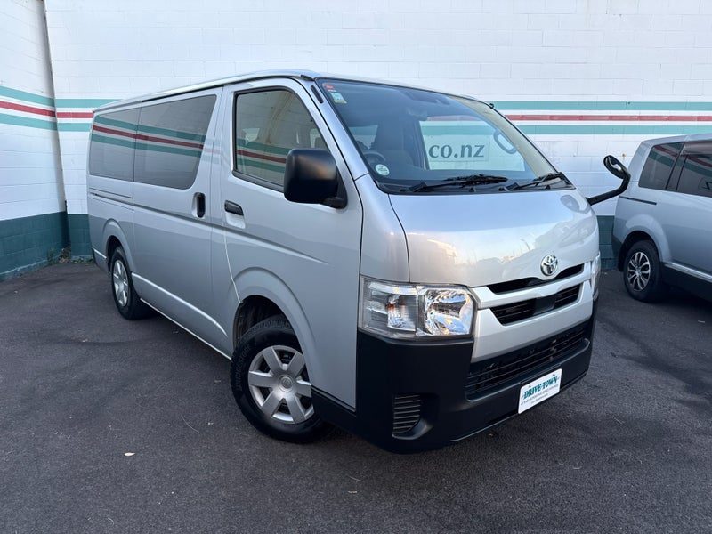 2022 Toyota Hiace VAN DX 5 Door, main photo