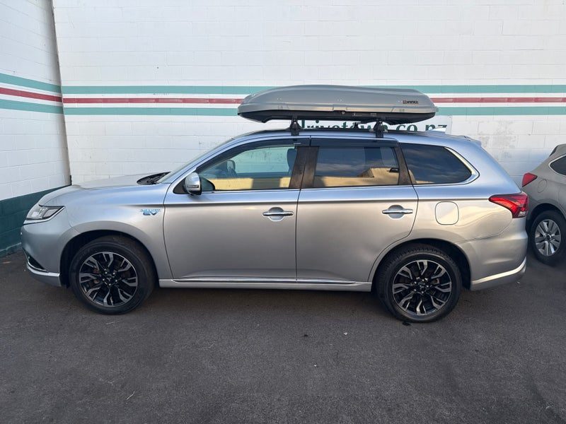 2018 Mitsubishi Outlander PHEV G 4WD, photo 3