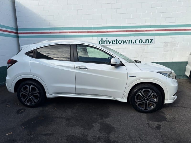 2016 Honda Vezel Hybrid Z, photo 3