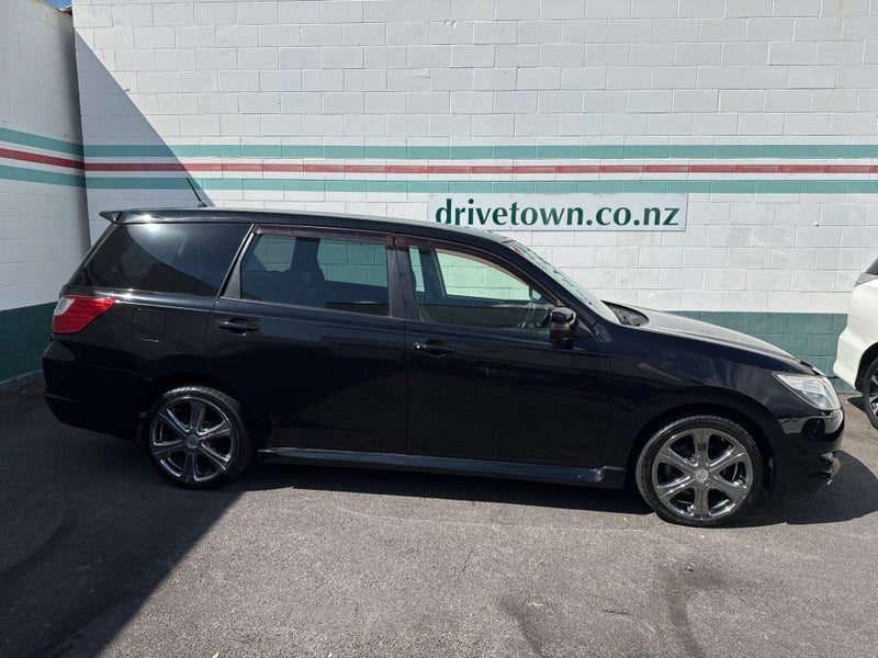 2012 Subaru Exiga 2.5i 4WD Eyesight 7 Seat, photo 3