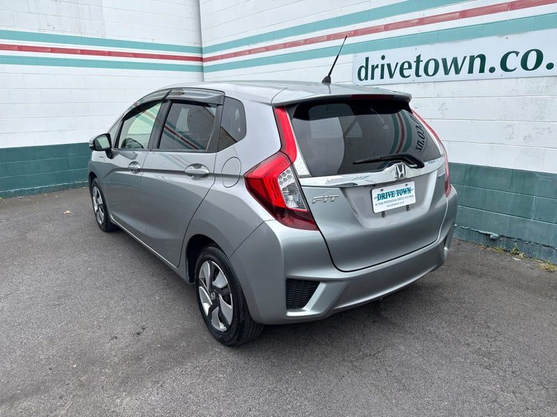 2013 Honda Fit Hybrid F Package, photo 2