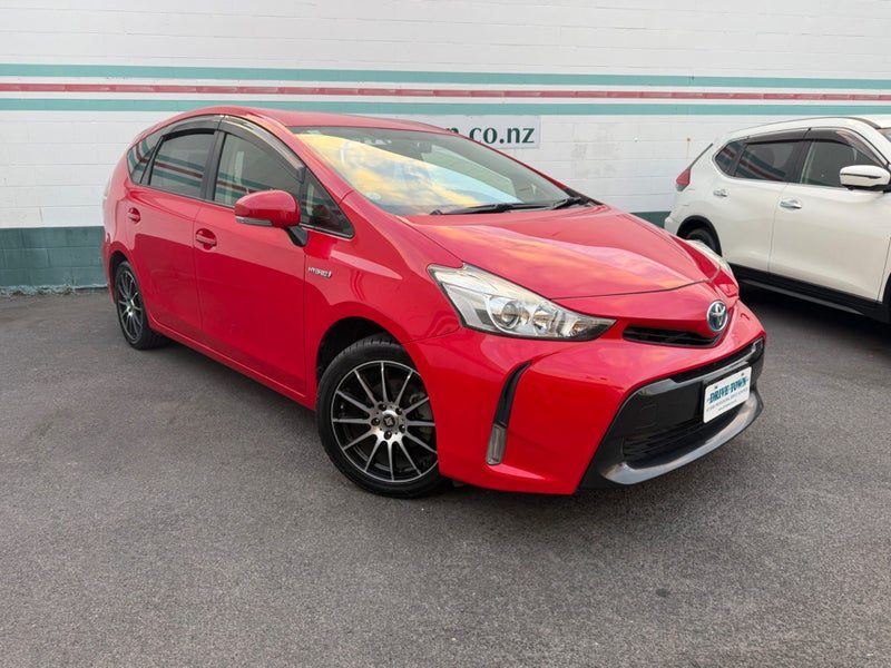 2016 Toyota Prius Alpha Hybrid S Facelift