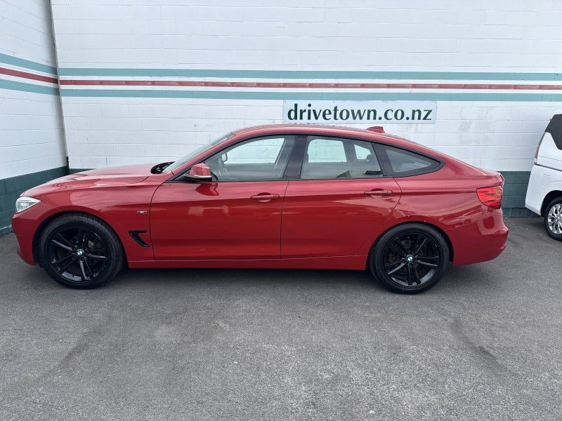 2013 BMW 320i GT Gran Turismo, photo 3