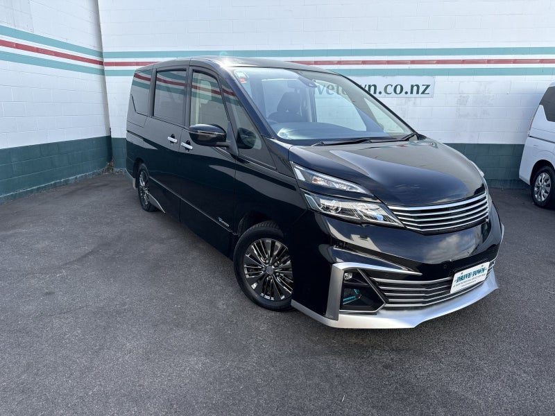 2016 Nissan Serena Rider 8 Seat New Model