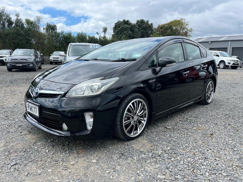 2012 Toyota Prius 1.8 HYBRID AUTO 5 DR HATCHBACK, photo 3