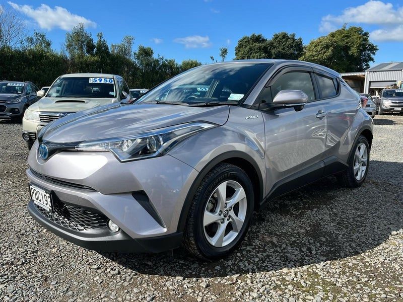 2017 Toyota C-HR 1.8S HYBRID SPORTS HATCHBACK, photo 3