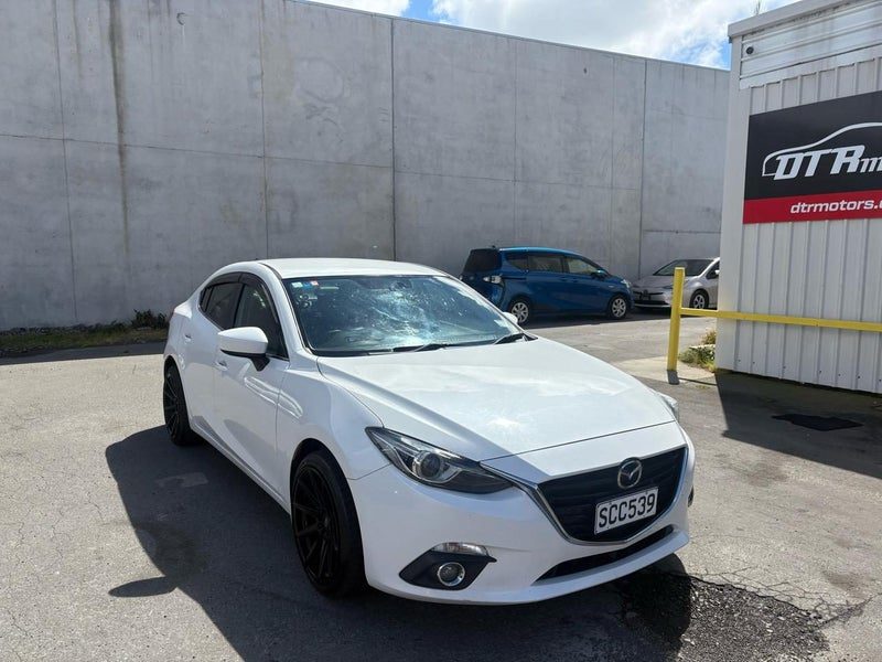 2013 Mazda Axela Hybrid, main photo