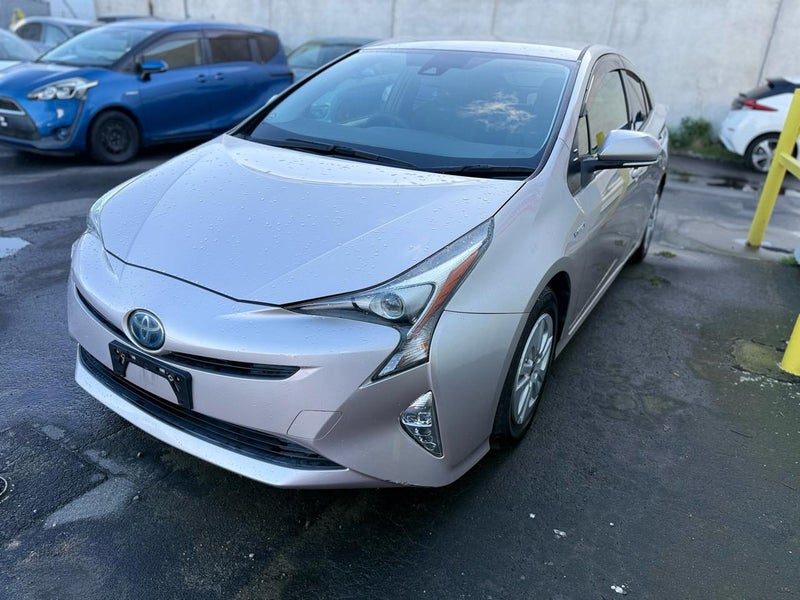 2016 Toyota Prius Hybrid, photo 3