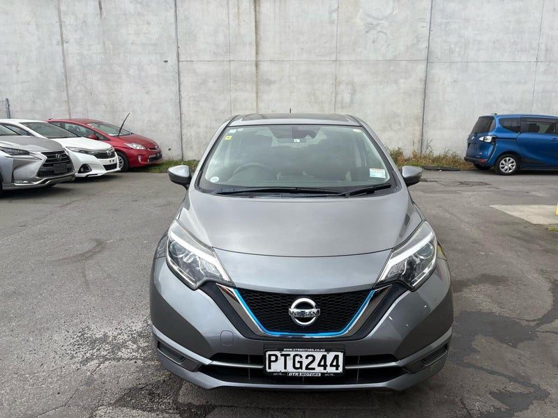 2017 Nissan Note E-POWER, photo 2