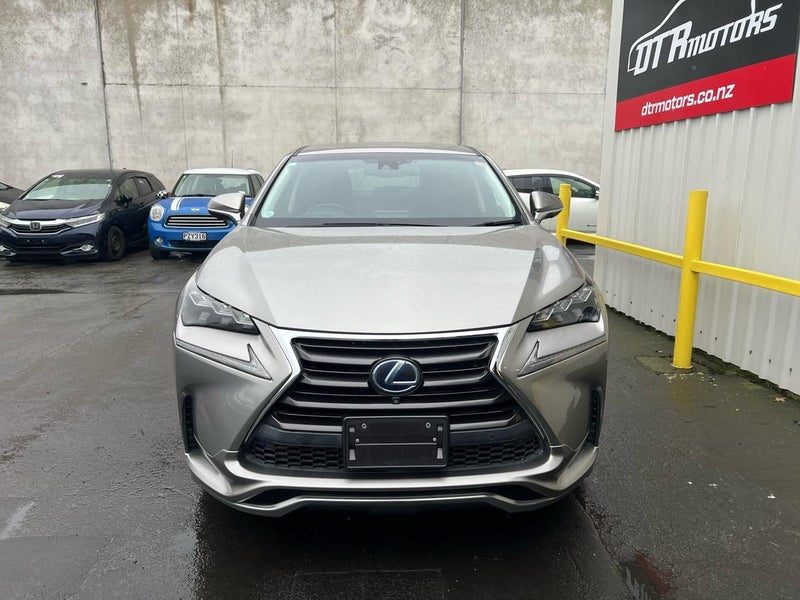 2014 Lexus NX 300h Hybrid, photo 2