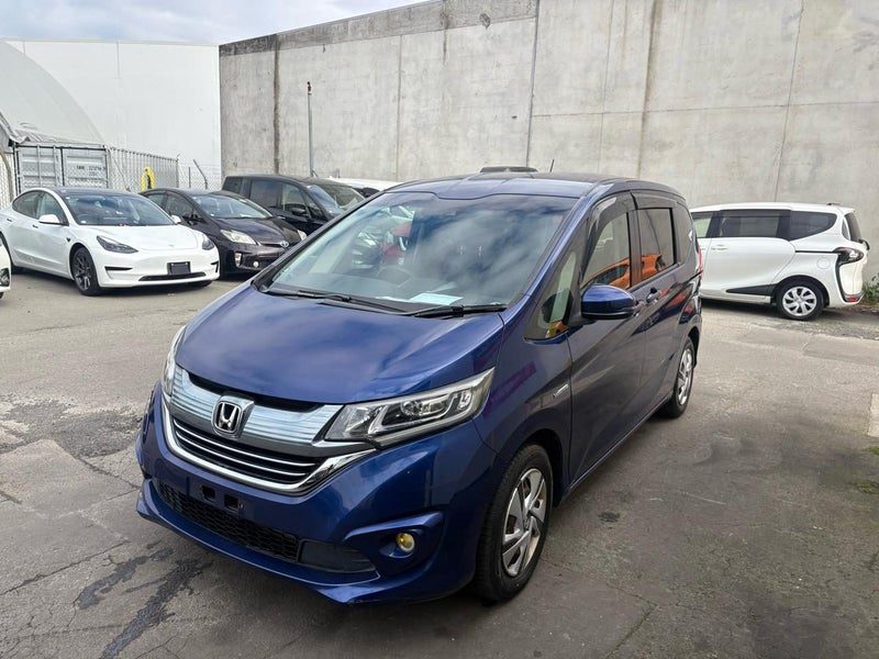 2017 Honda Freed HYBRID, photo 3