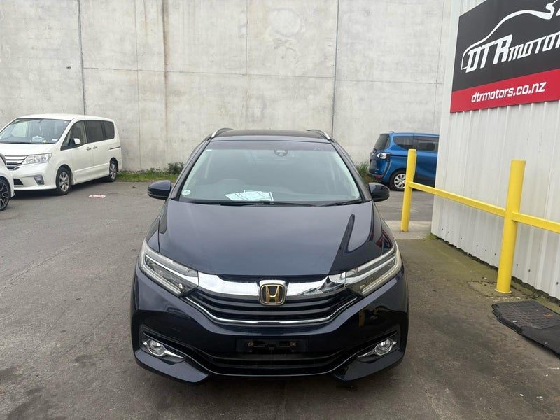 2016 Honda Shuttle HYBRID X, photo 2