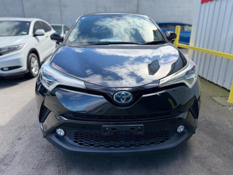 2017 Toyota C-HR G, photo 2