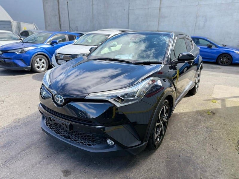 2017 Toyota C-HR G, photo 3