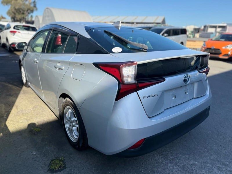 2020 Toyota Prius S, photo 3