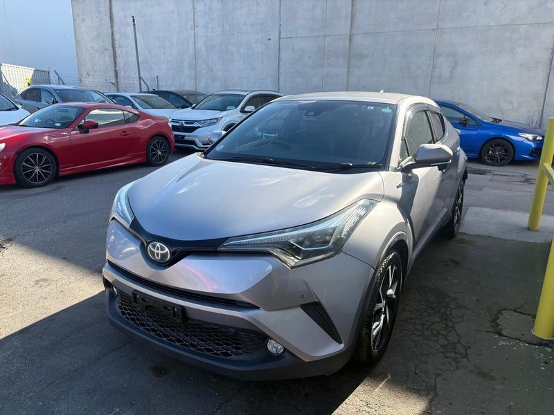 2017 Toyota C-HR G, photo 3