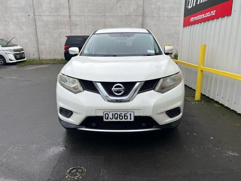2015 Nissan X-Trail Hybrid, photo 2